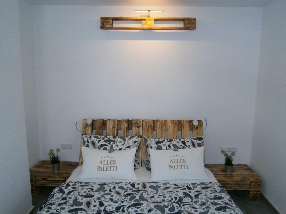 Alles Paletti Mit Klimaanlage Apartment Wittenberg Екстериор снимка